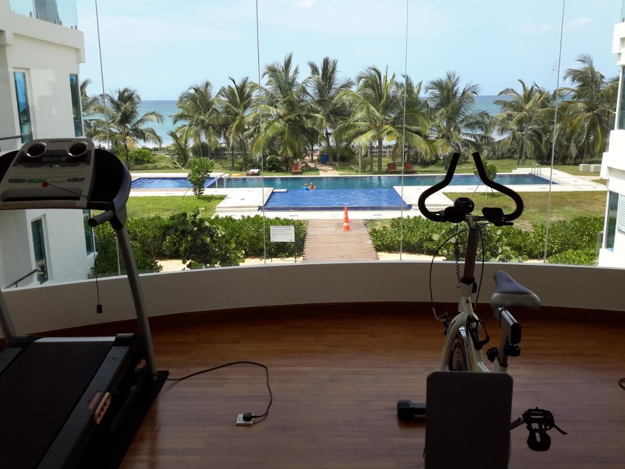 Llh 1G2 Nilaveli Ocean Front Condos Екстер'єр фото