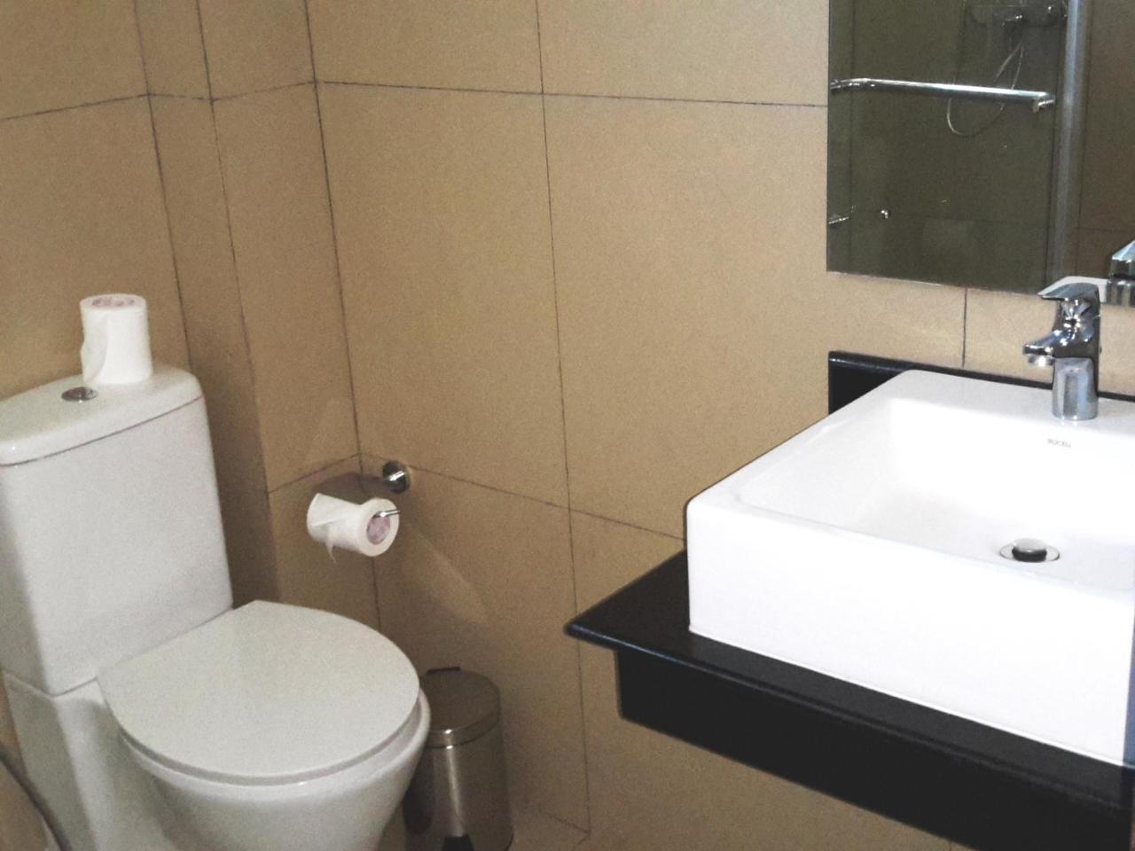 Llh 1G2 Nilaveli Ocean Front Condos Екстер'єр фото